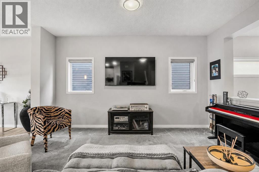 1020 Chinook Gate Heath SW, Airdrie, Alberta  T4B 5C9 - Photo 9 - A2330789