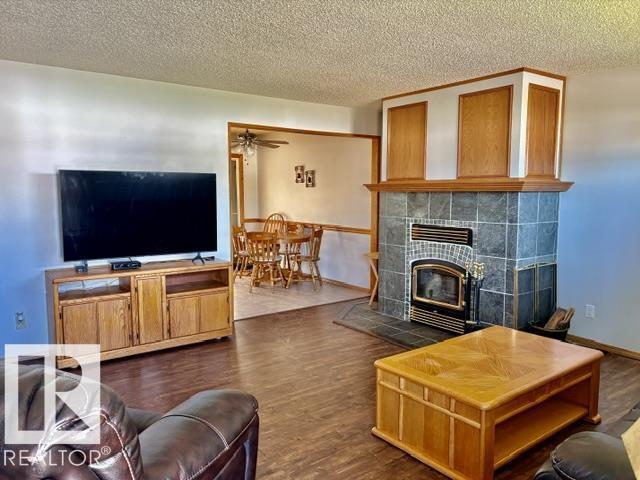 5817 52 St, Vegreville, Alberta  T9C 1J2 - Photo 11 - E4497715