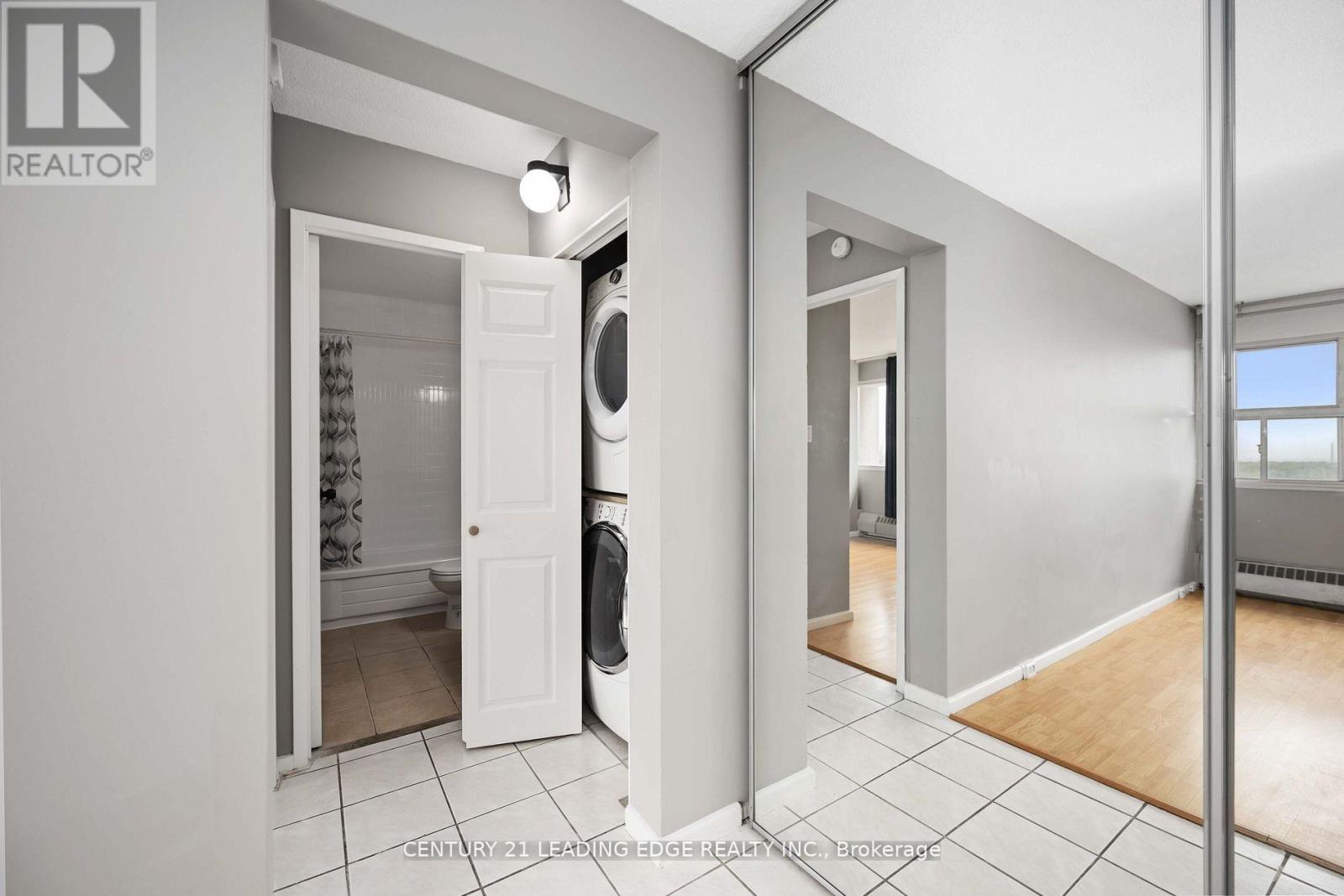 1604 - 735 Don Mills Road, Toronto, Ontario  M3C 1S9 - Photo 17 - C13560352