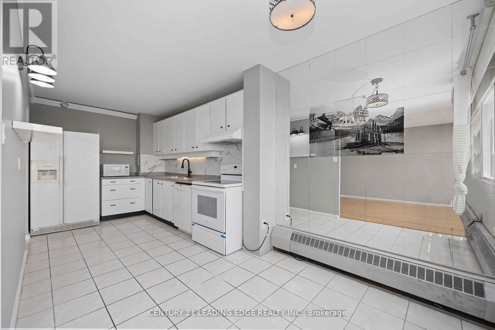 1604 - 735 Don Mills Road, Toronto, Ontario  M3C 1S9 - Photo 7 - C13560352