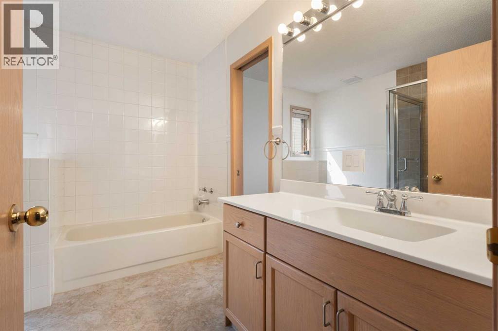 17 Patina Park SW, Calgary, Alberta  T3H 3E1 - Photo 21 - A2327853
