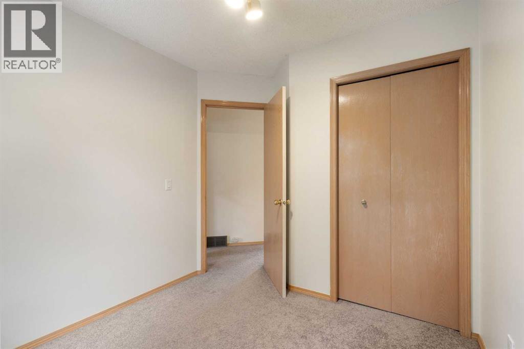 17 Patina Park SW, Calgary, Alberta  T3H 3E1 - Photo 27 - A2327853