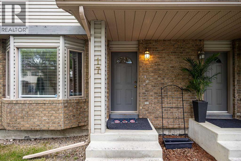17 Patina Park SW, Calgary, Alberta  T3H 3E1 - Photo 39 - A2327853