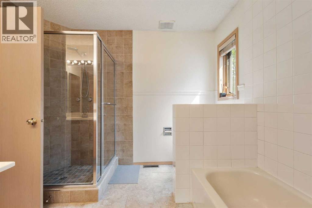 17 Patina Park SW, Calgary, Alberta  T3H 3E1 - Photo 22 - A2327853