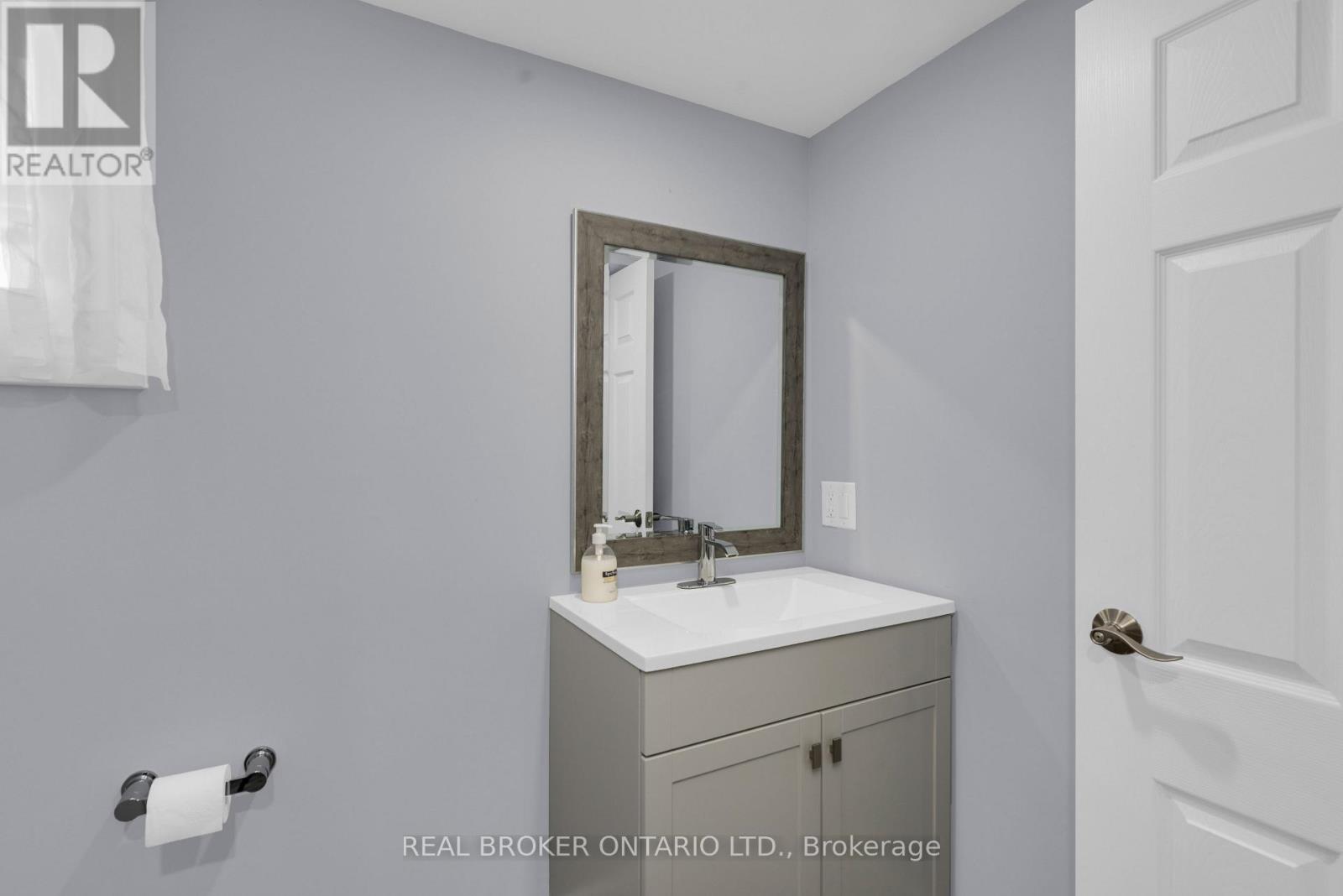 975 Sunnidale Road, Springwater, Ontario  L9X 0T6 - Photo 32 - S13626754