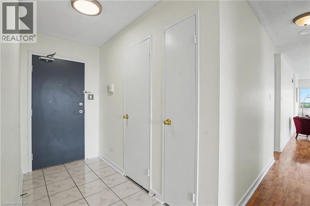 1580 Mississauga Valley Boulevard Unit# 1102, Mississauga, Ontario  L5A 3T8 - Photo 8 - 40851685