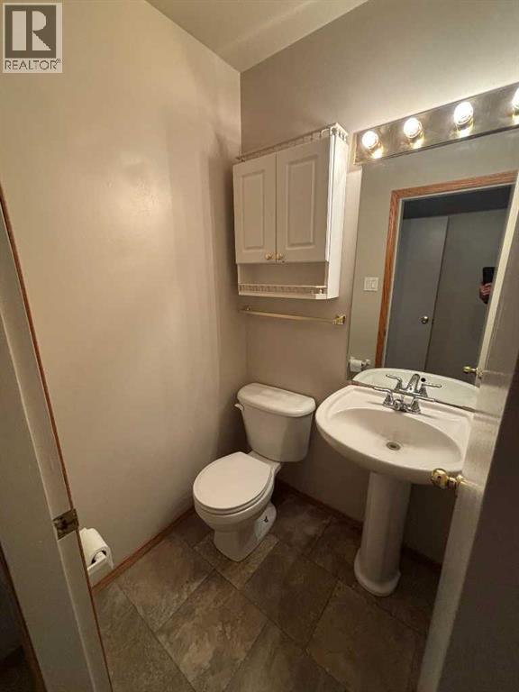 4406 Fordham Crescent SE, Calgary, Alberta  T2A 1Z9 - Photo 4 - A2322200