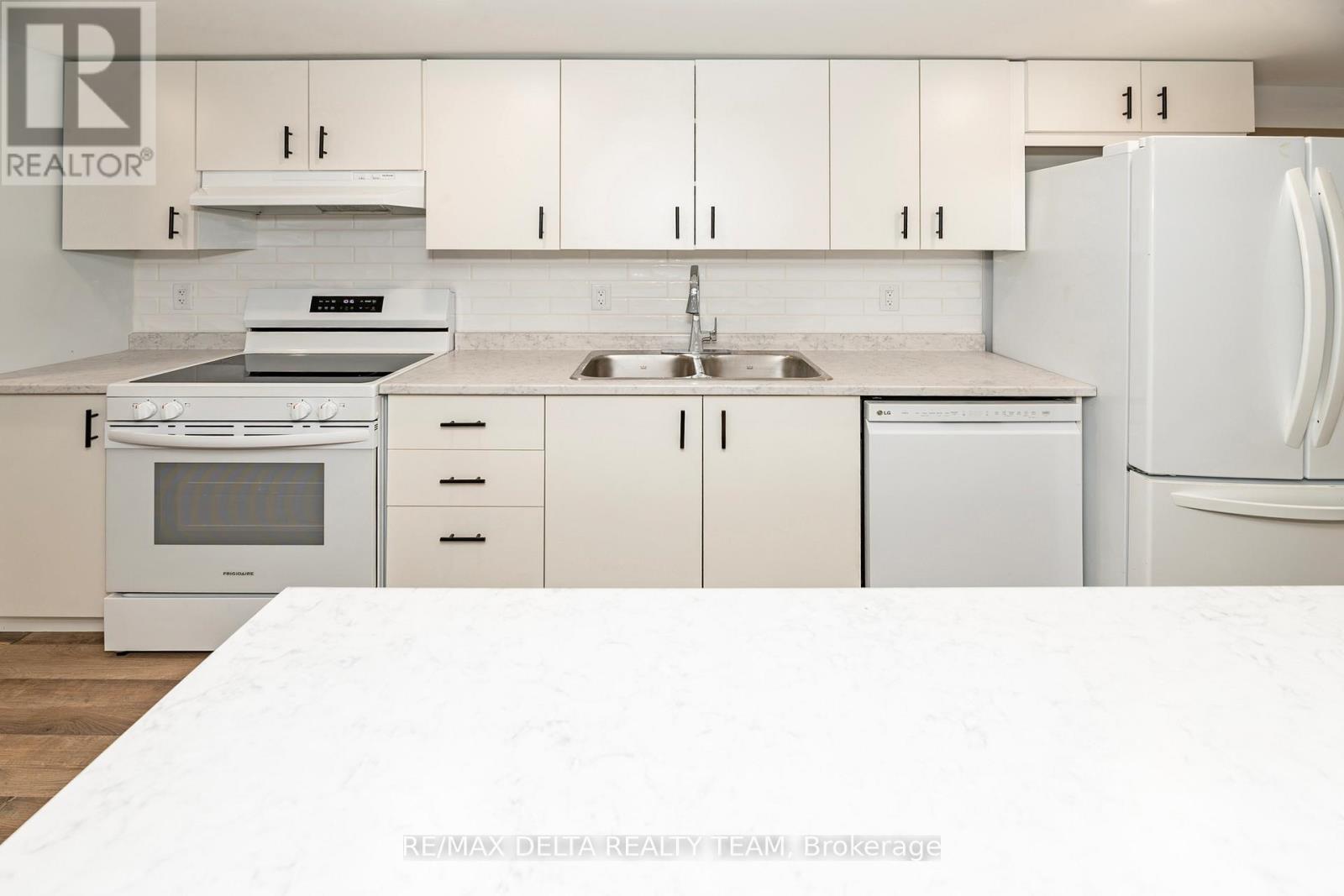 3 - 2801 Baseline Road, Ottawa, Ontario  K2H 7B6 - Photo 9 - X13499128