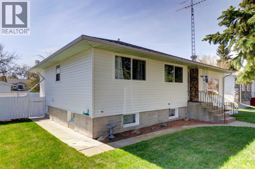 419 2 Street N, Vulcan, Alberta  T0L 2B0 - Photo 3 - A2309970