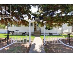 419 2 Street N, Vulcan, Alberta