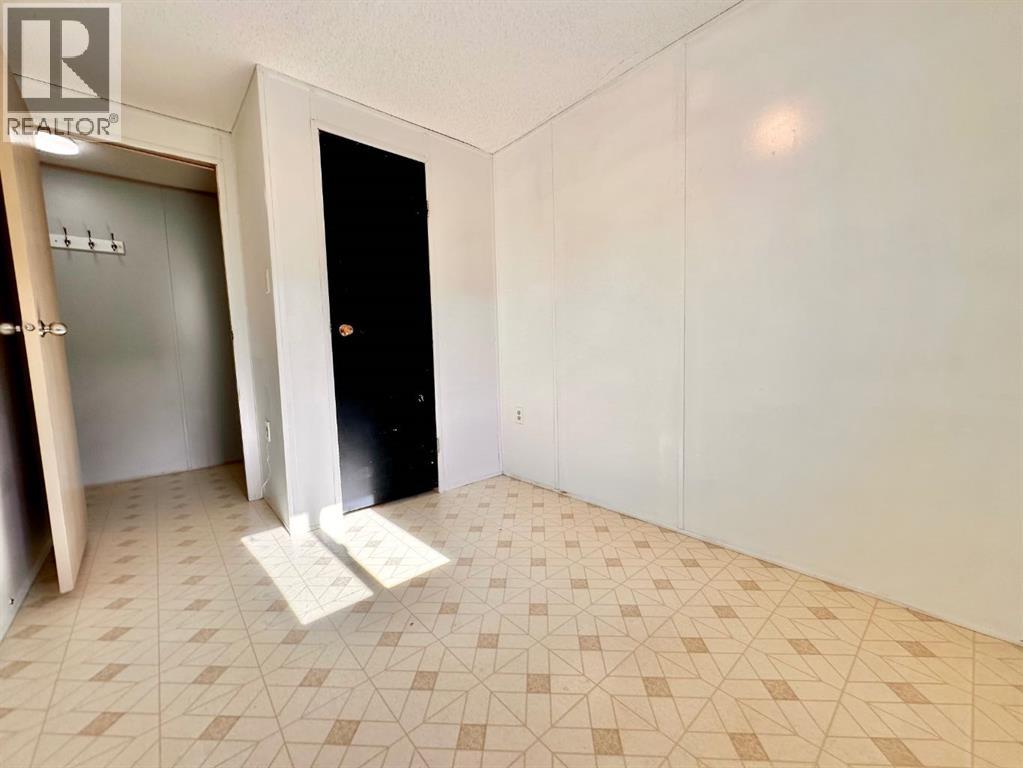 613 Iris Street, Rosemary, Alberta  T0J 2W0 - Photo 27 - A2290757