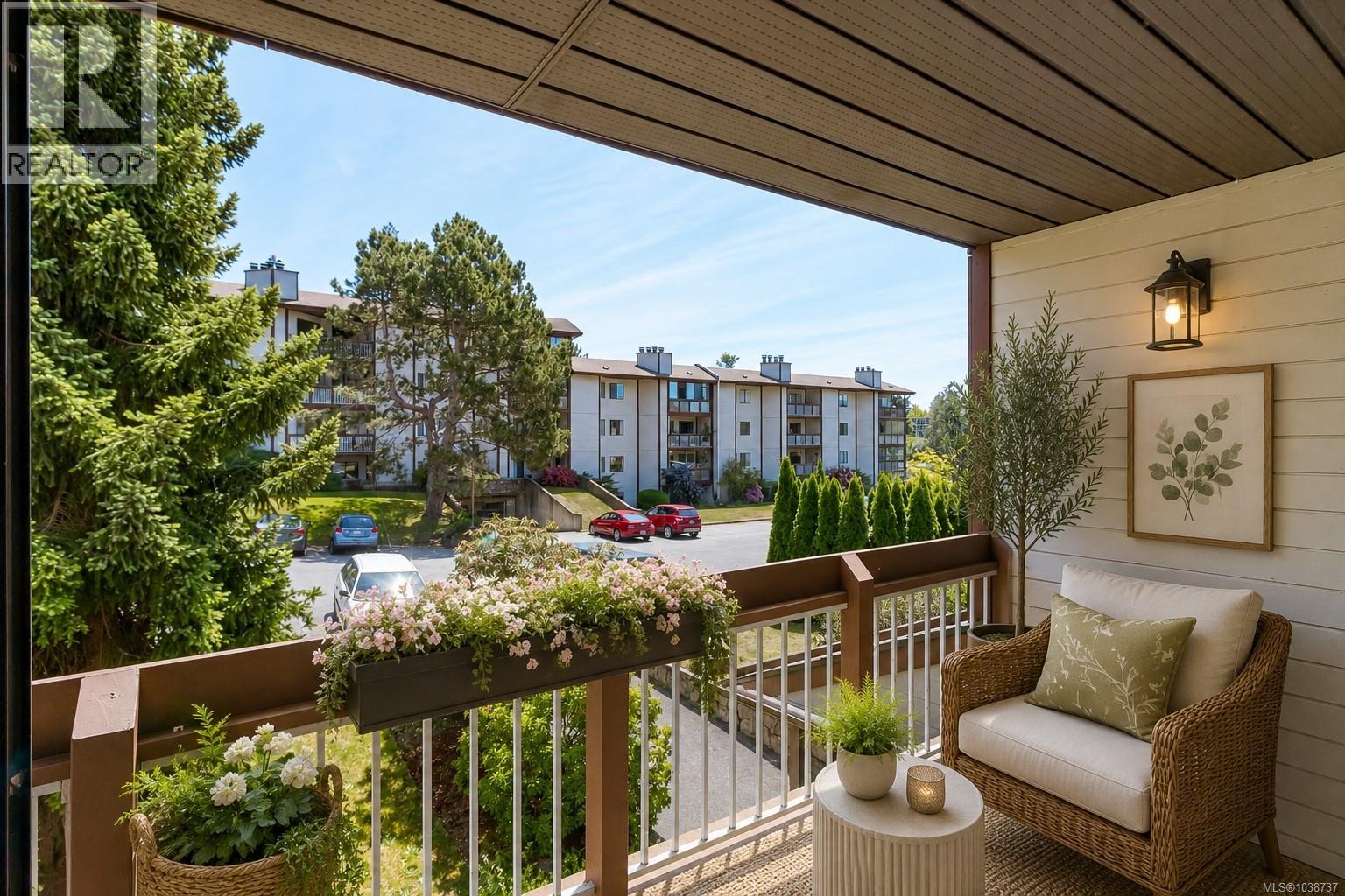 310 73 Gorge Rd W, Saanich, British Columbia  V9A 1L9 - Photo 32 - 1038737