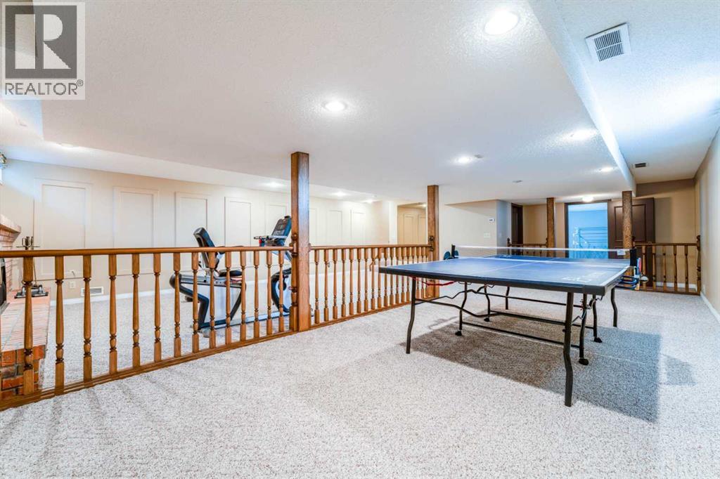 240 Canterville Drive Sw, Calgary, Alberta  T2W 3X2 - Photo 33 - A2332366