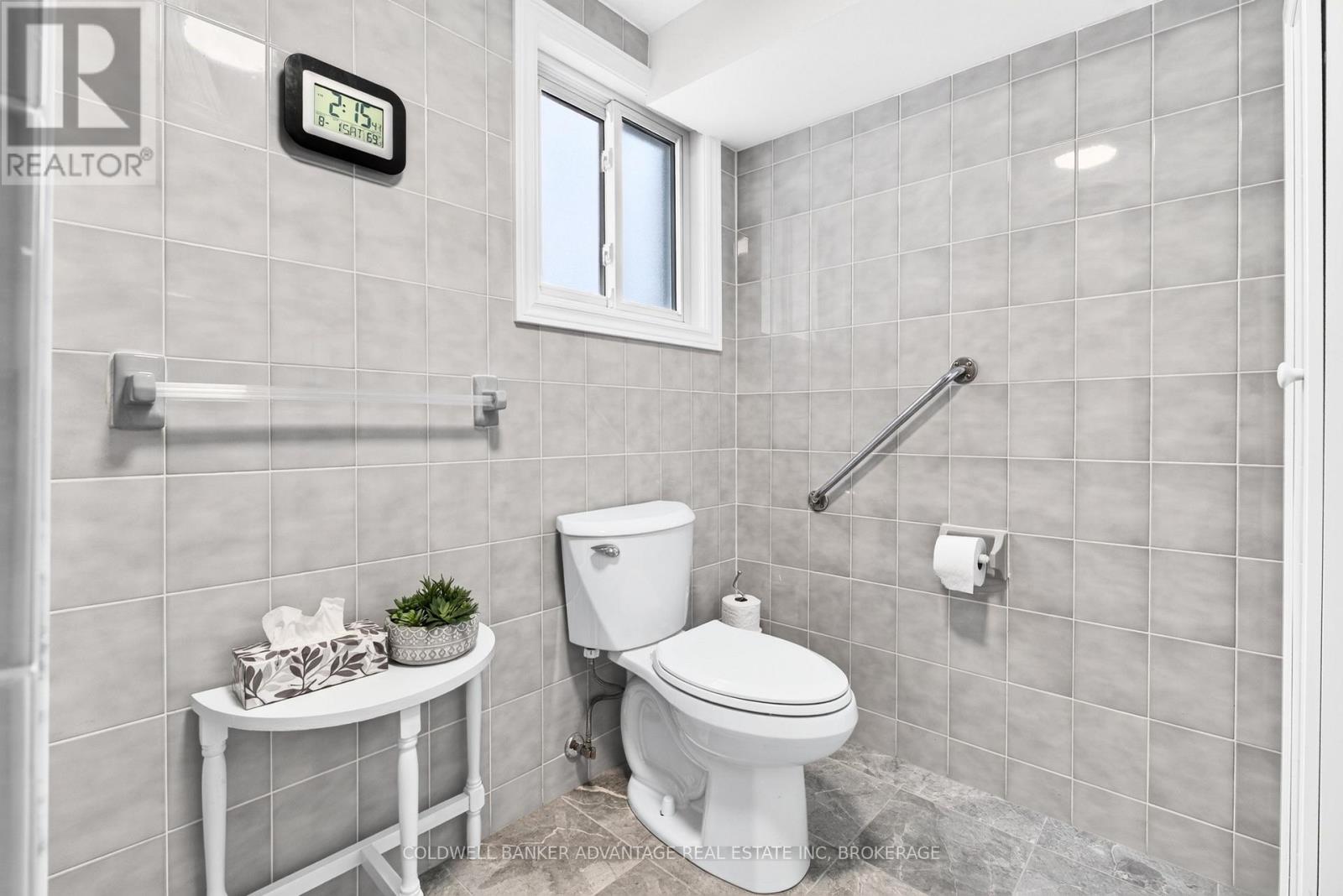5004 Pettit Avenue, Niagara Falls, Ontario  L2E 7B1 - Photo 19 - X13631590