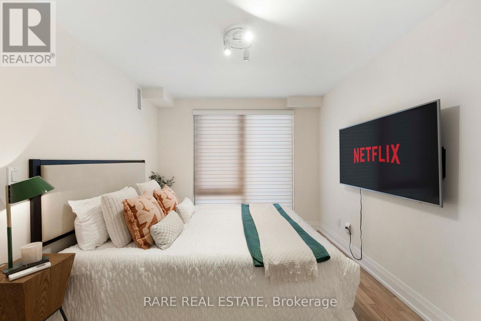 E113 - 555 Wilson Avenue, Toronto, Ontario  M3H 0C5 - Photo 19 - C13631558
