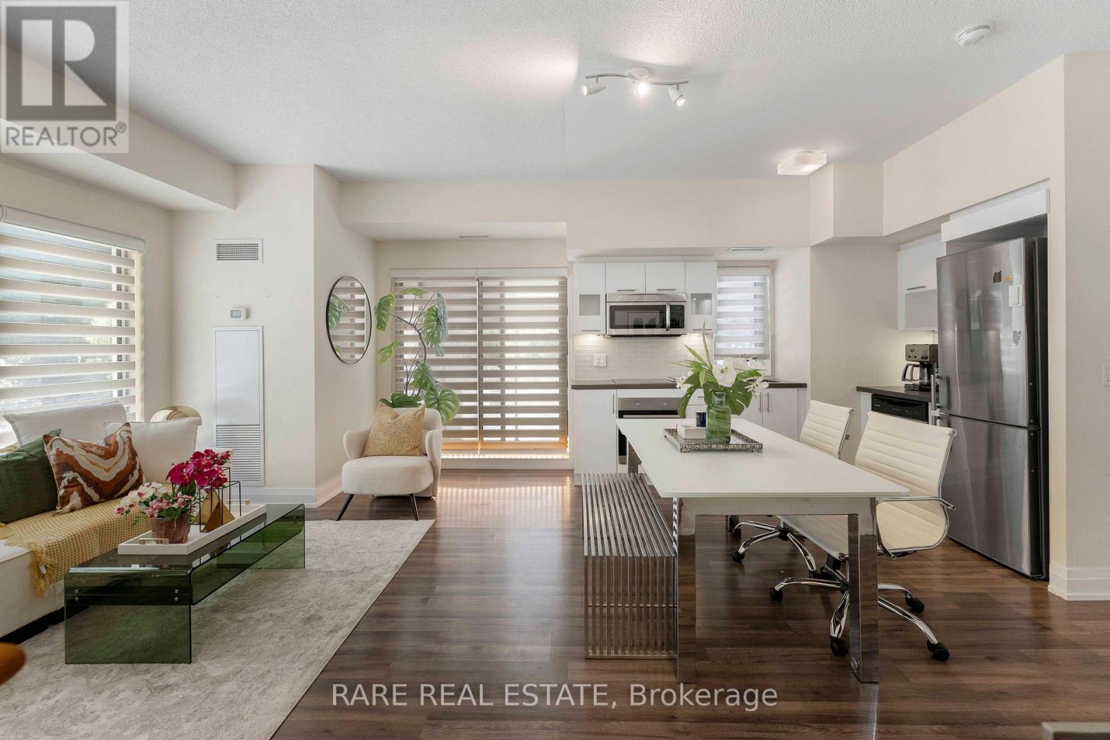 E113 - 555 Wilson Avenue, Toronto, Ontario  M3H 0C5 - Photo 3 - C13631558