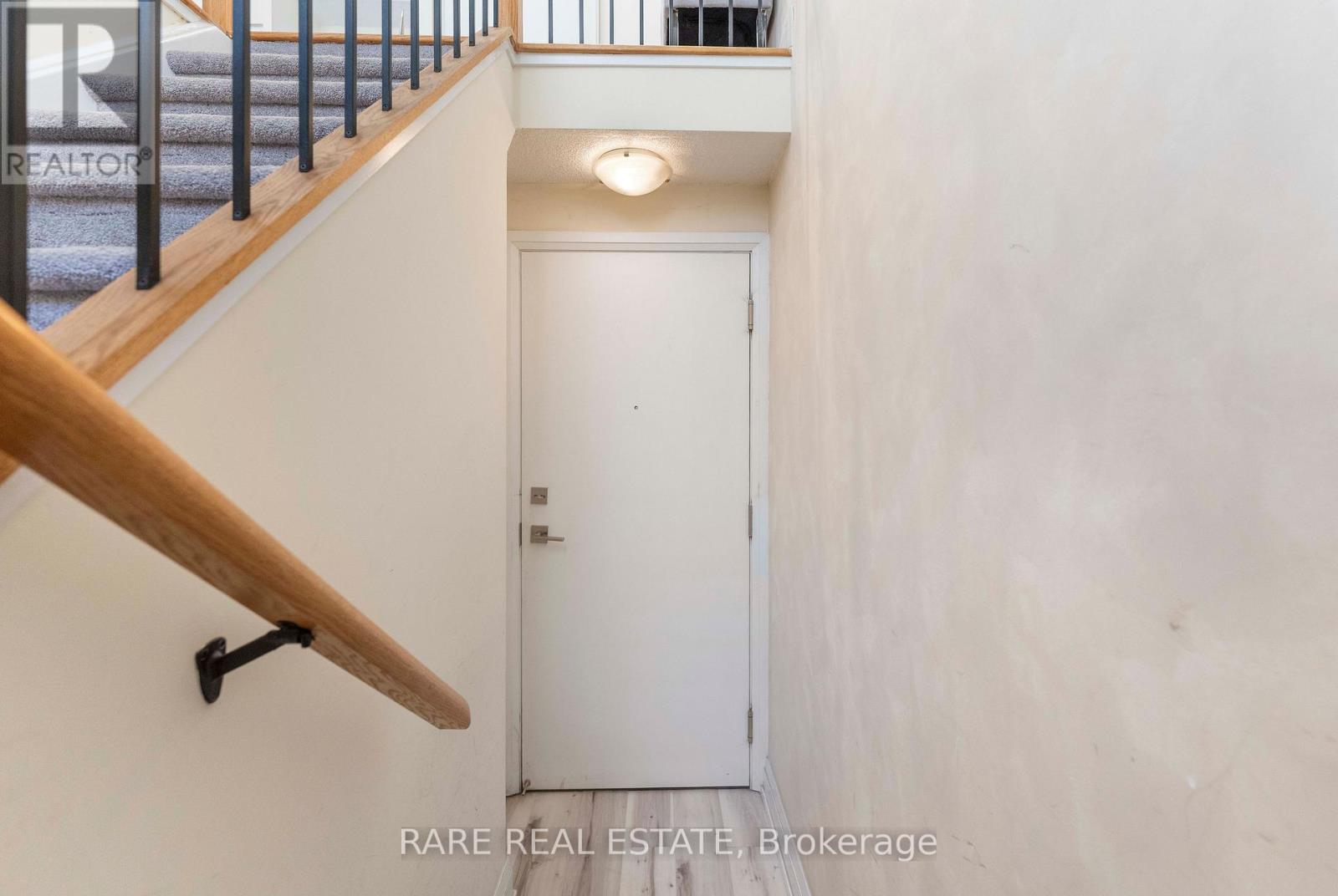 E113 - 555 Wilson Avenue, Toronto, Ontario  M3H 0C5 - Photo 7 - C13631558