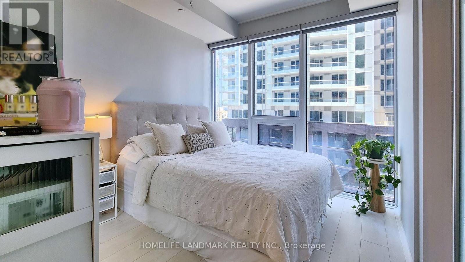 703 - 19 Western Battery Road, Toronto, Ontario  M6K 0E3 - Photo 17 - C13631604