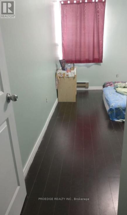 102 - 5 Massey Square, Toronto, Ontario M4C 5L6 - Photo 11 - E13631566