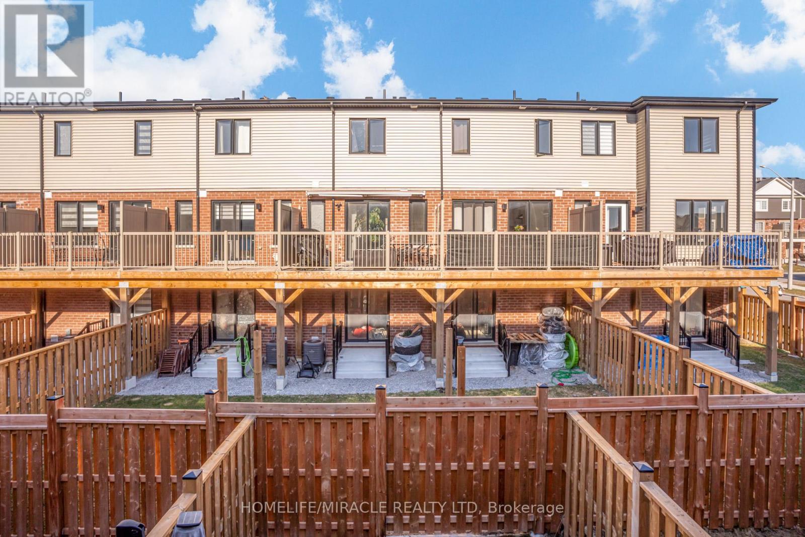 6 Pumpkin Corner Crescent, Barrie, Ontario  L9J 0T6 - Photo 45 - S13631548