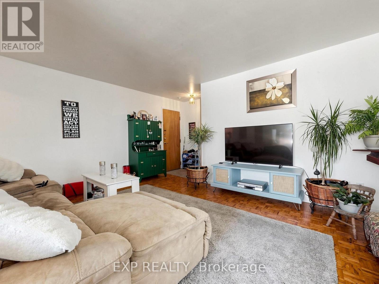 89 Donald Street, Barrie, Ontario  L4N 1E6 - Photo 6 - S13631598
