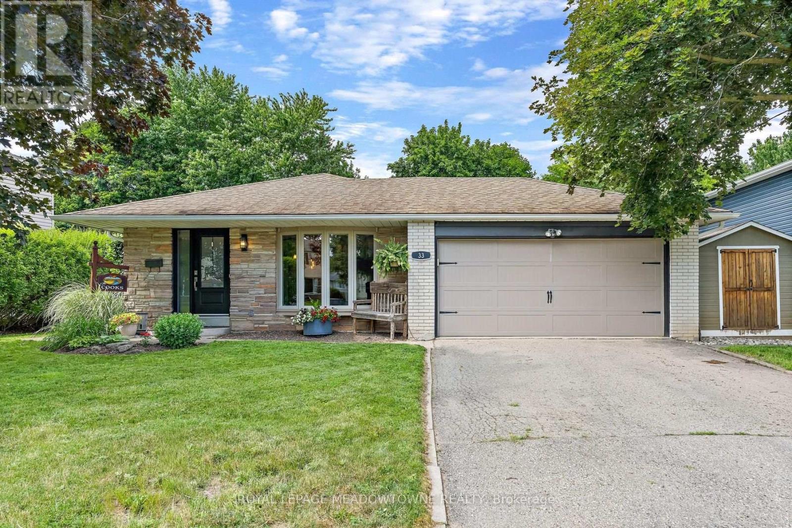 33 FAGAN DRIVE, Halton Hills, Ontario
