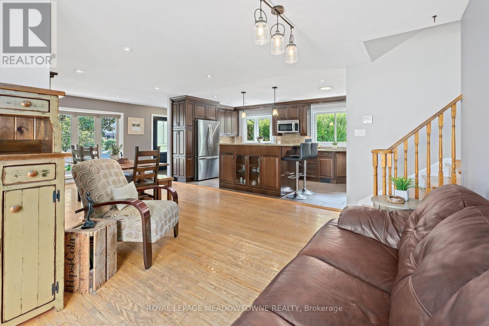 33 Fagan Drive, Halton Hills, Ontario  L7G 4P4 - Photo 19 - W13628882