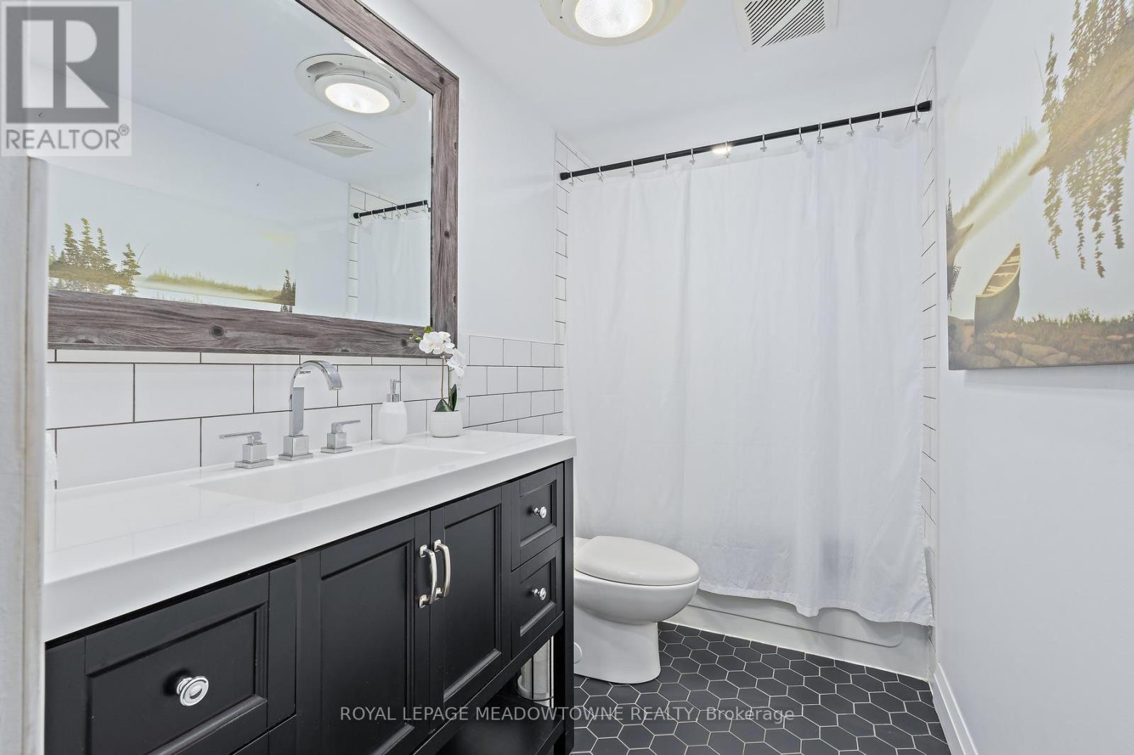 33 Fagan Drive, Halton Hills, Ontario  L7G 4P4 - Photo 27 - W13628882