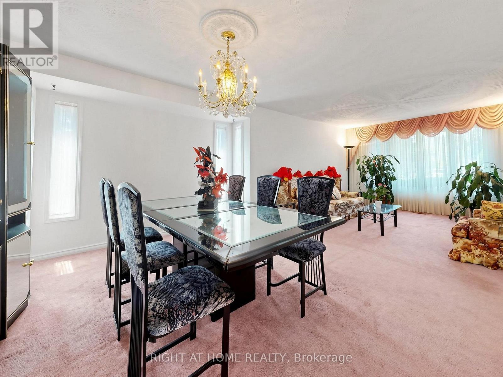 138 Strawberry Drive, Hamilton, Ontario  L8E 4R7 - Photo 12 - X13631576