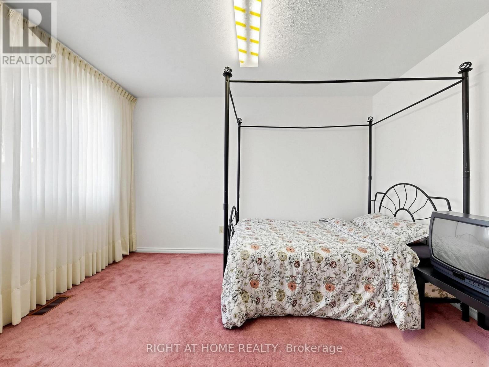 138 Strawberry Drive, Hamilton, Ontario  L8E 4R7 - Photo 27 - X13631576