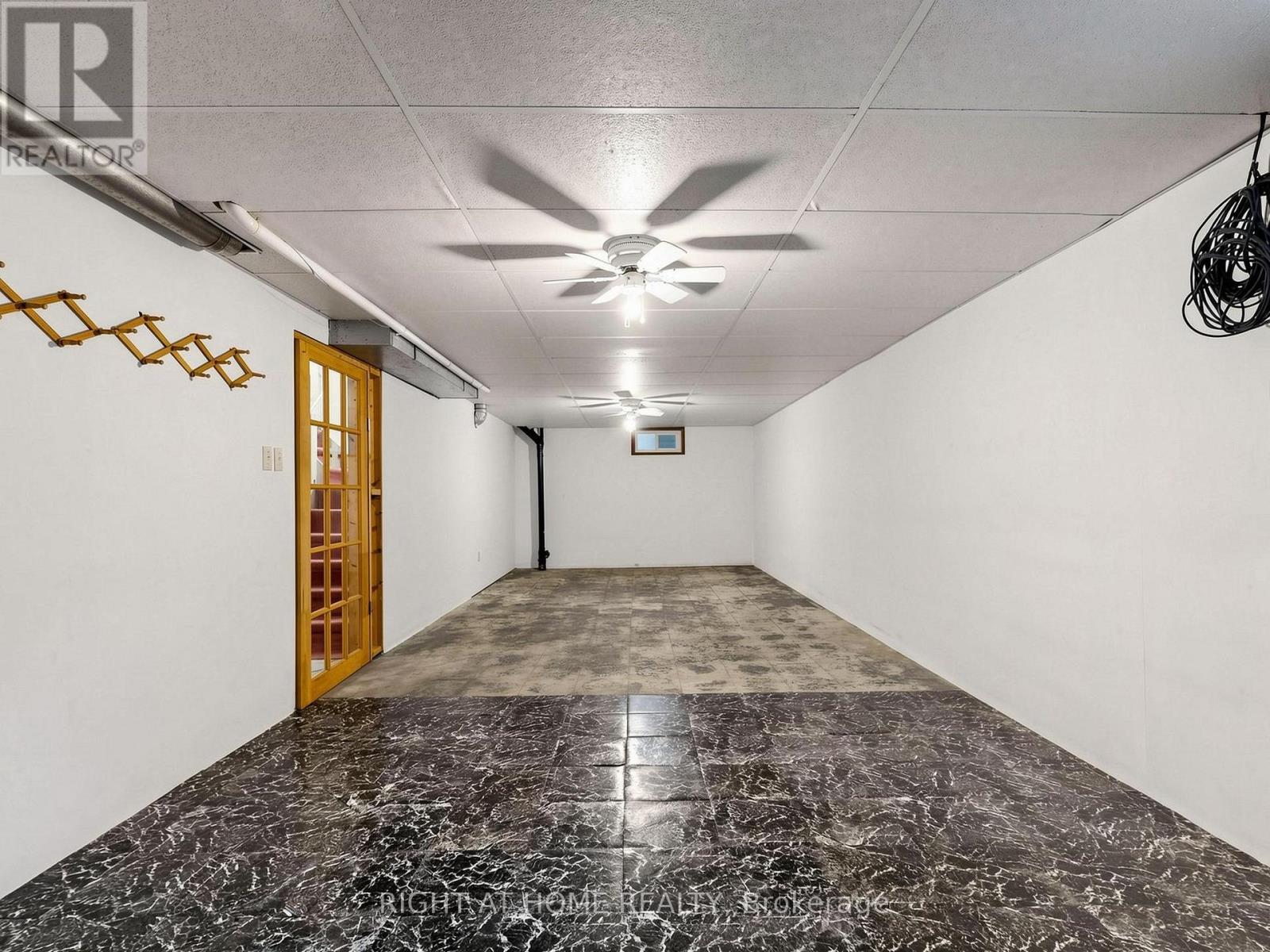 138 Strawberry Drive, Hamilton, Ontario  L8E 4R7 - Photo 33 - X13631576