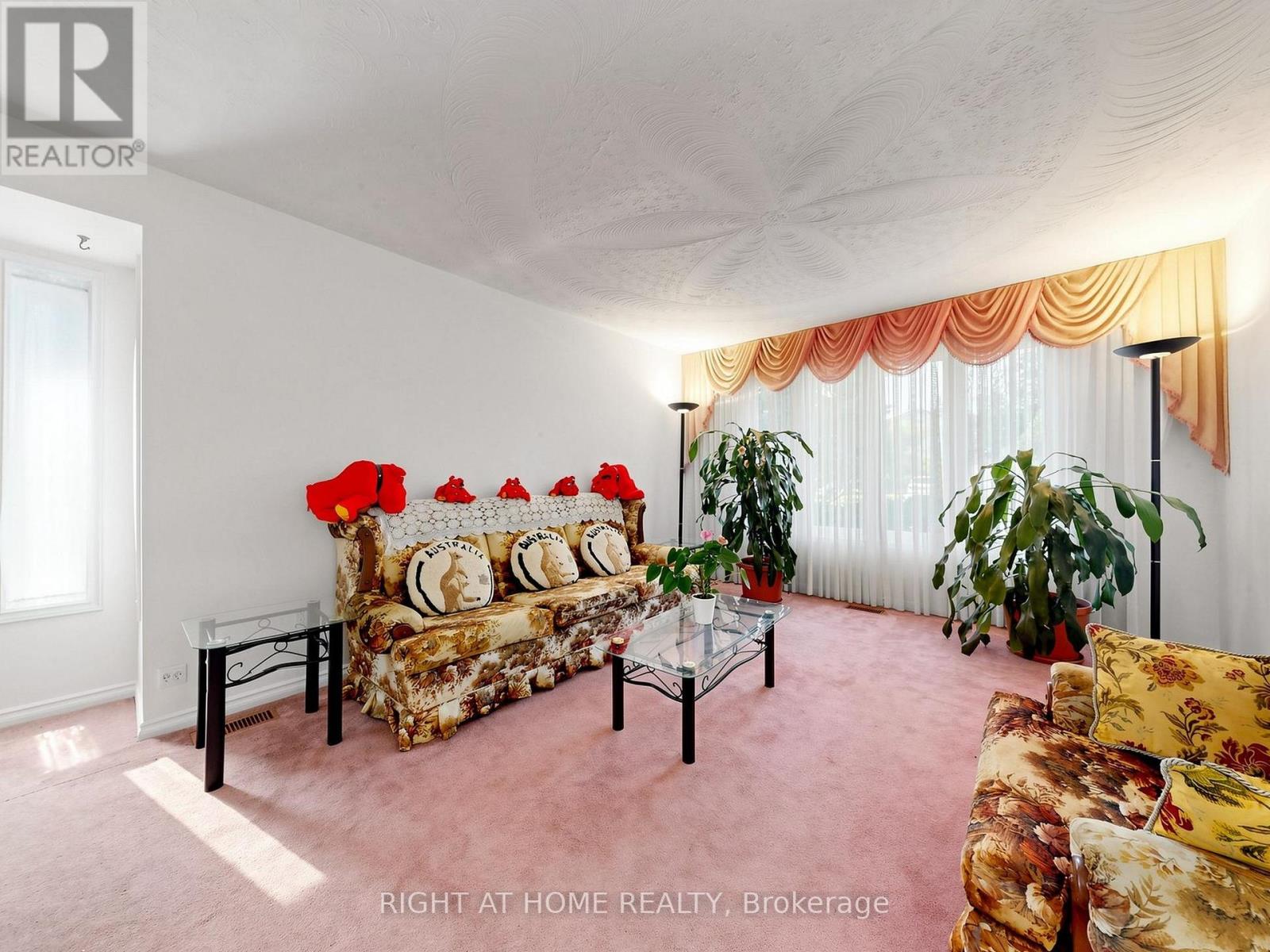 138 Strawberry Drive, Hamilton, Ontario  L8E 4R7 - Photo 9 - X13631576