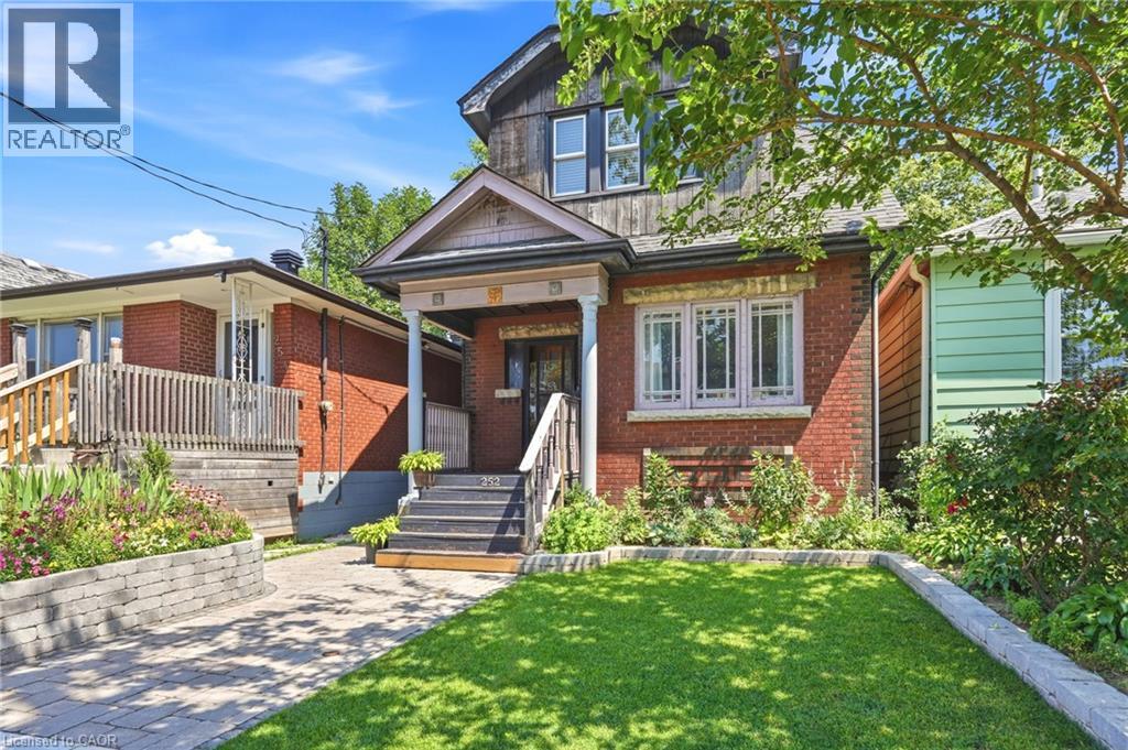 252 Fairfield Avenue, Hamilton, Ontario  L8H 5H6 - Photo 5 - 40850794
