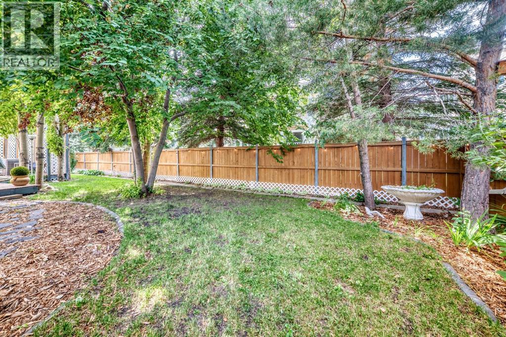 81 Sandalwood Court NW, Calgary, Alberta  T3K 4B7 - Photo 44 - A2331272