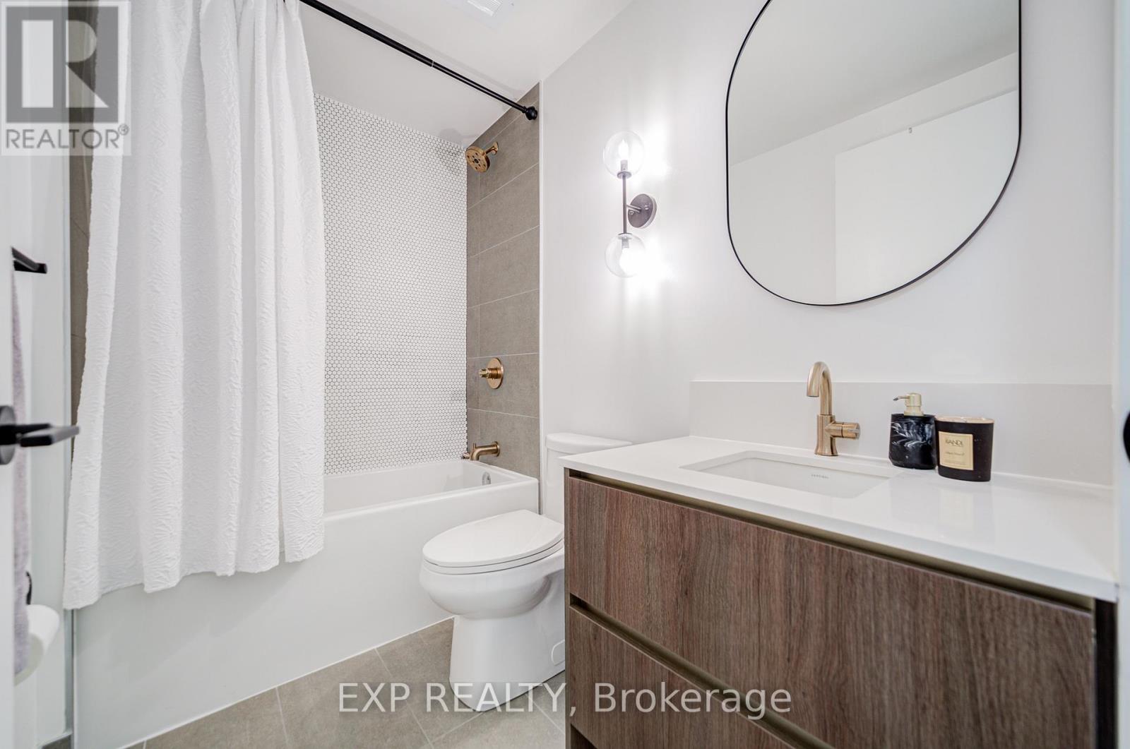 211 - 1285 Queen Street E, Toronto, Ontario  M4L 1C2 - Photo 12 - E13569810