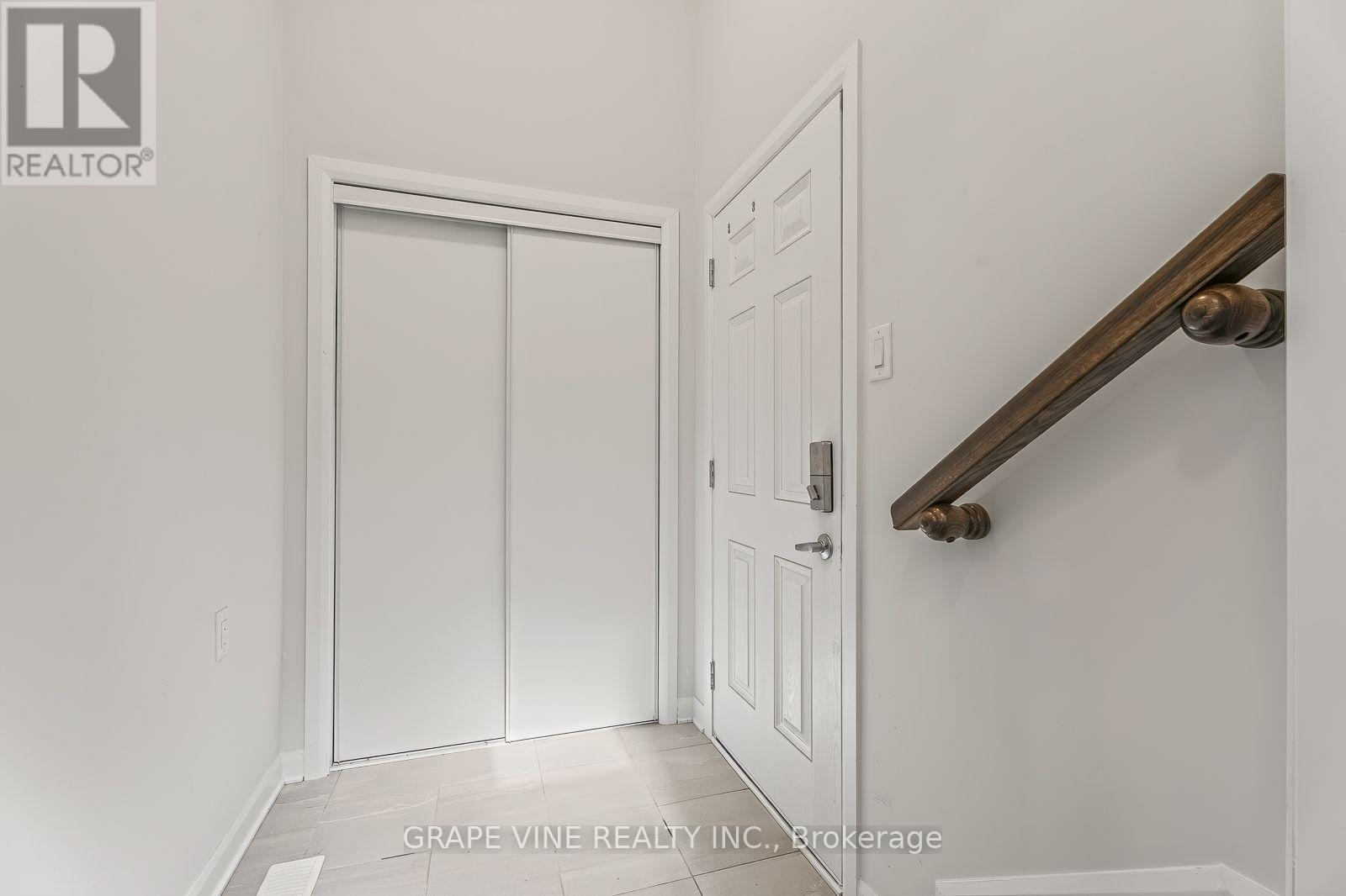 533 Winterset Road, Ottawa, Ontario  K2T 0P4 - Photo 10 - X13631630