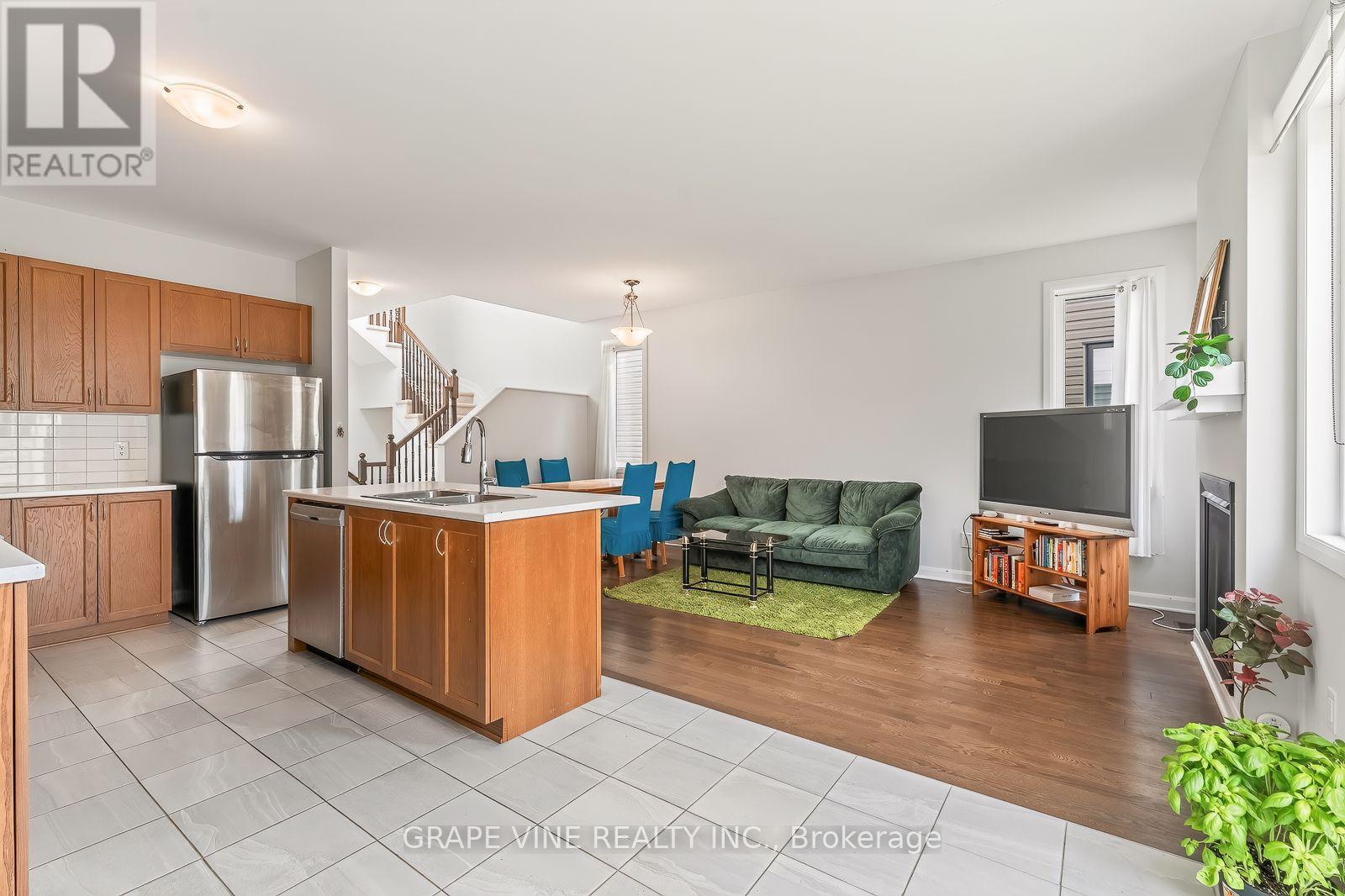 533 Winterset Road, Ottawa, Ontario  K2T 0P4 - Photo 16 - X13631630