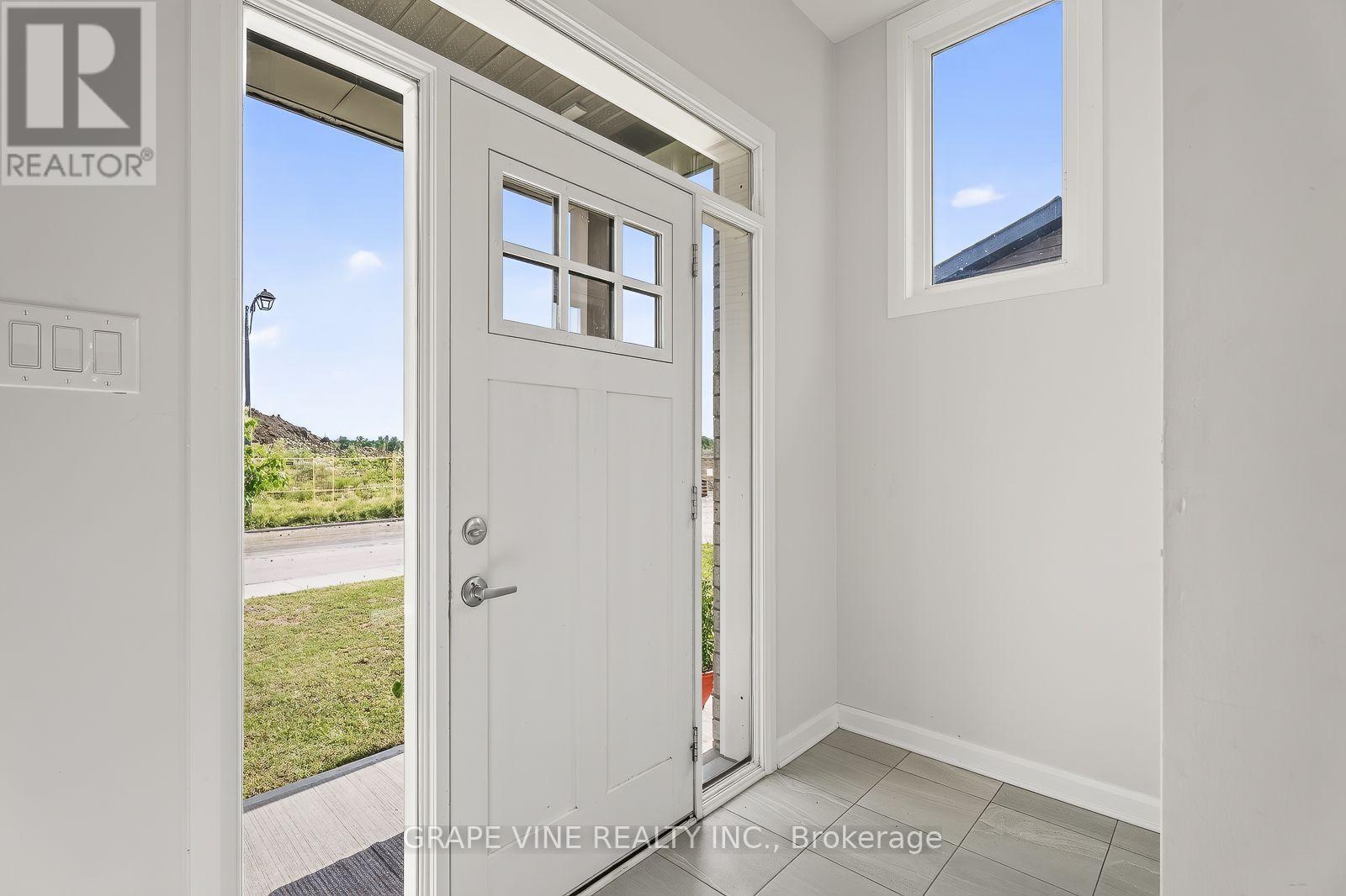 533 Winterset Road, Ottawa, Ontario  K2T 0P4 - Photo 5 - X13631630