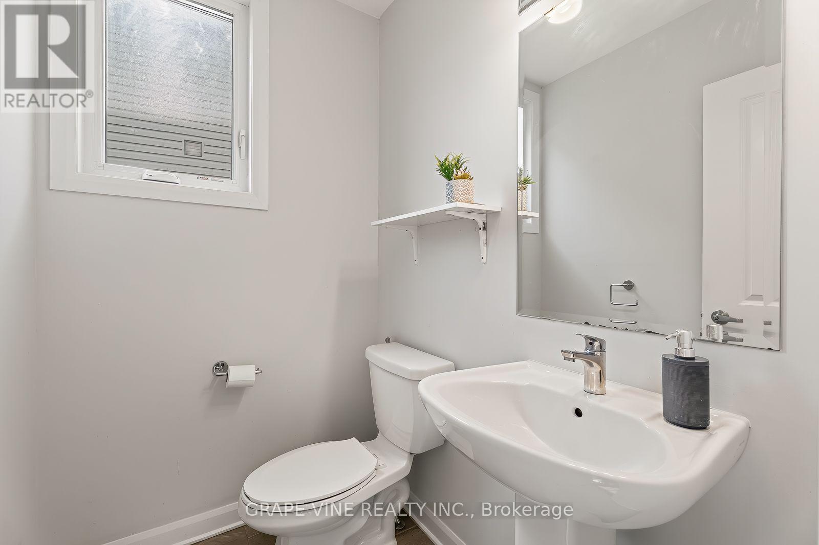 533 Winterset Road, Ottawa, Ontario  K2T 0P4 - Photo 8 - X13631630