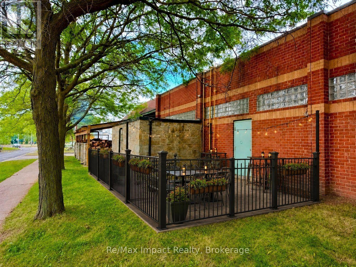 9 & 10 - 371 Old Kingston Road, Toronto, Ontario  M1C 1B7 - Photo 14 - E13629628