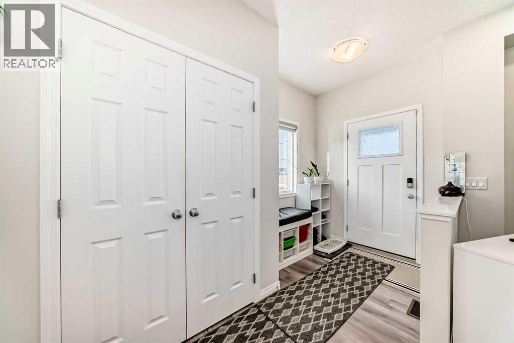 217 Masters Road SE, Calgary, Alberta  T3M 3A1 - Photo 5 - A2306380