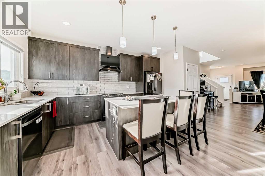 217 Masters Road SE, Calgary, Alberta  T3M 3A1 - Photo 9 - A2306380