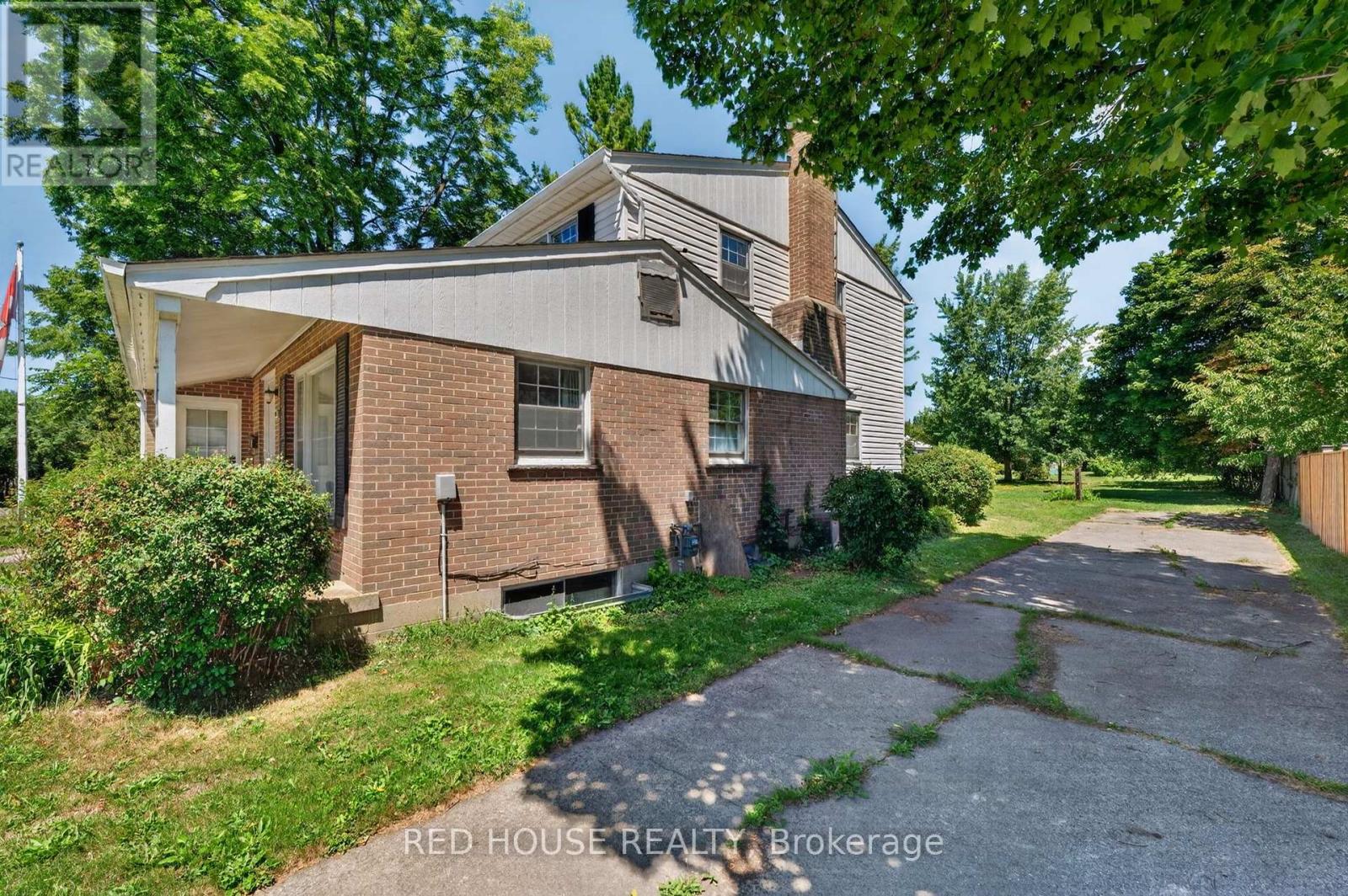 53 Mclaughlin Road N, Brampton, Ontario  L6X 1E9 - Photo 12 - W12838596