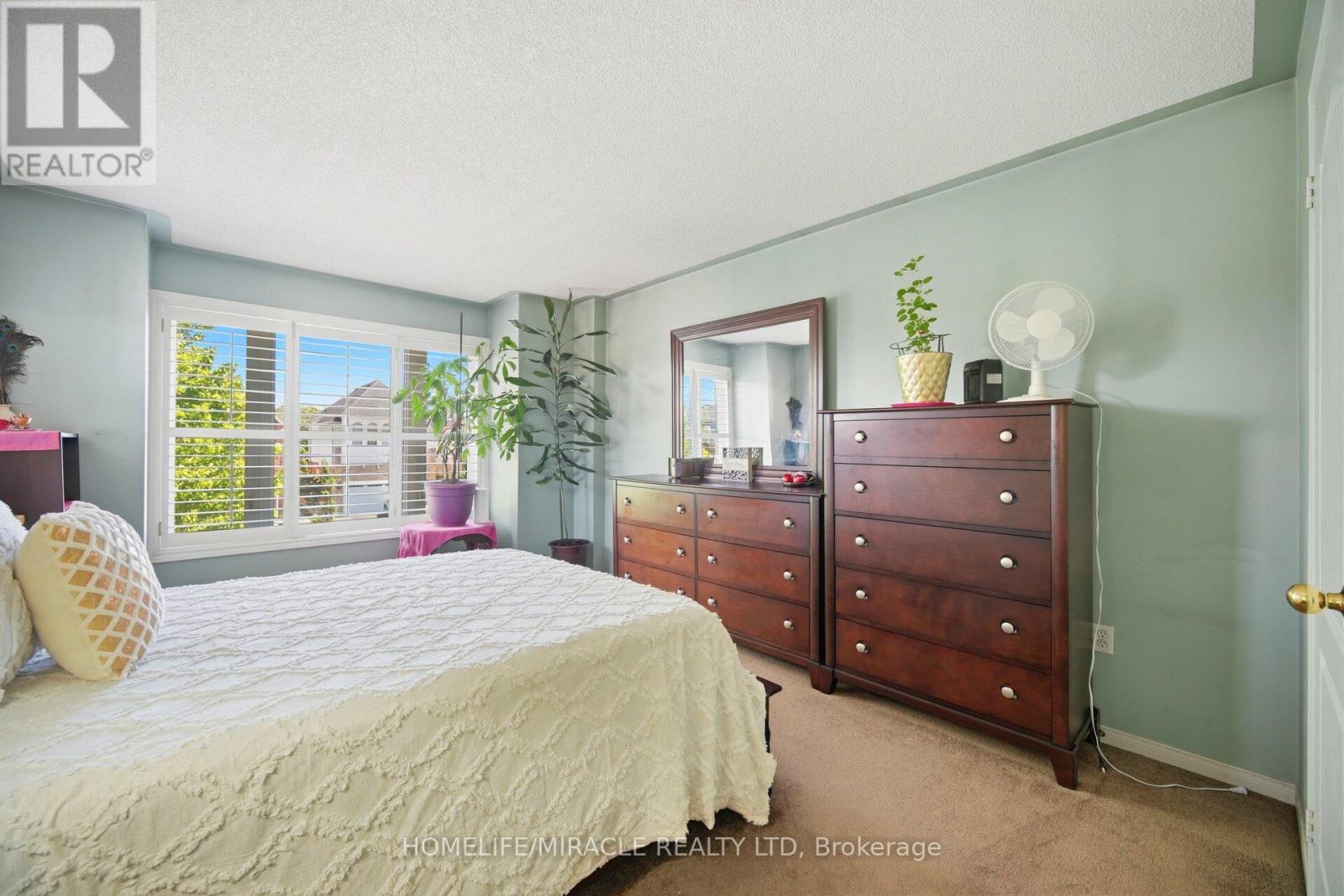 31 Larkspur Road, Brampton, Ontario  L6R 1W8 - Photo 24 - W13477842
