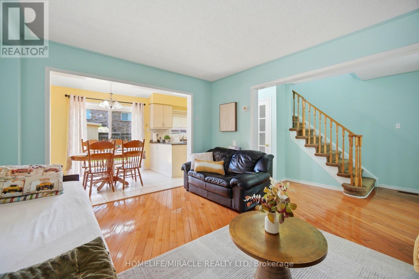 31 Larkspur Road, Brampton, Ontario  L6R 1W8 - Photo 9 - W13477842