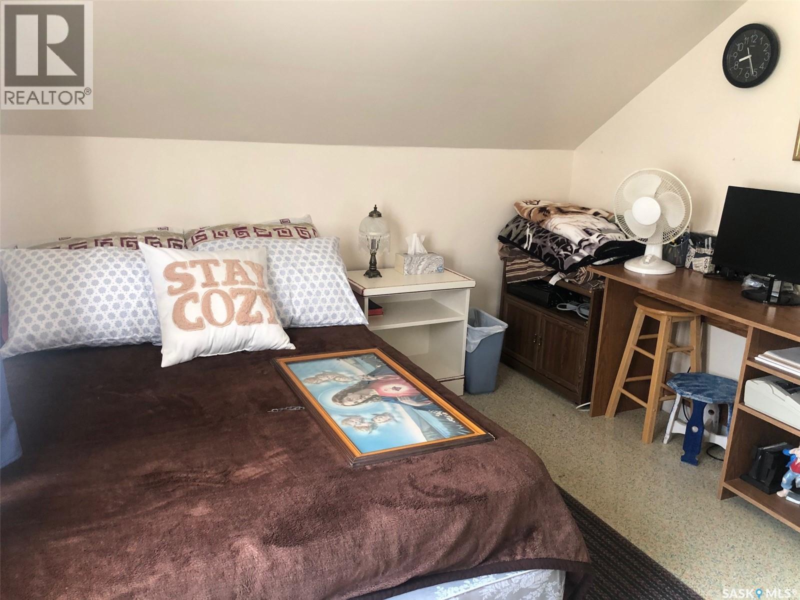 226 2nd Avenue Se, Norquay, Saskatchewan  S0A 2V0 - Photo 42 - SK044338