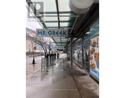 333 BREMNER BOULEVARD, Toronto, Ontario