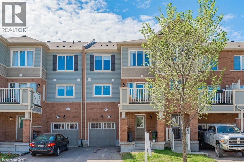 8 STRATUS Street, Kitchener, Ontario