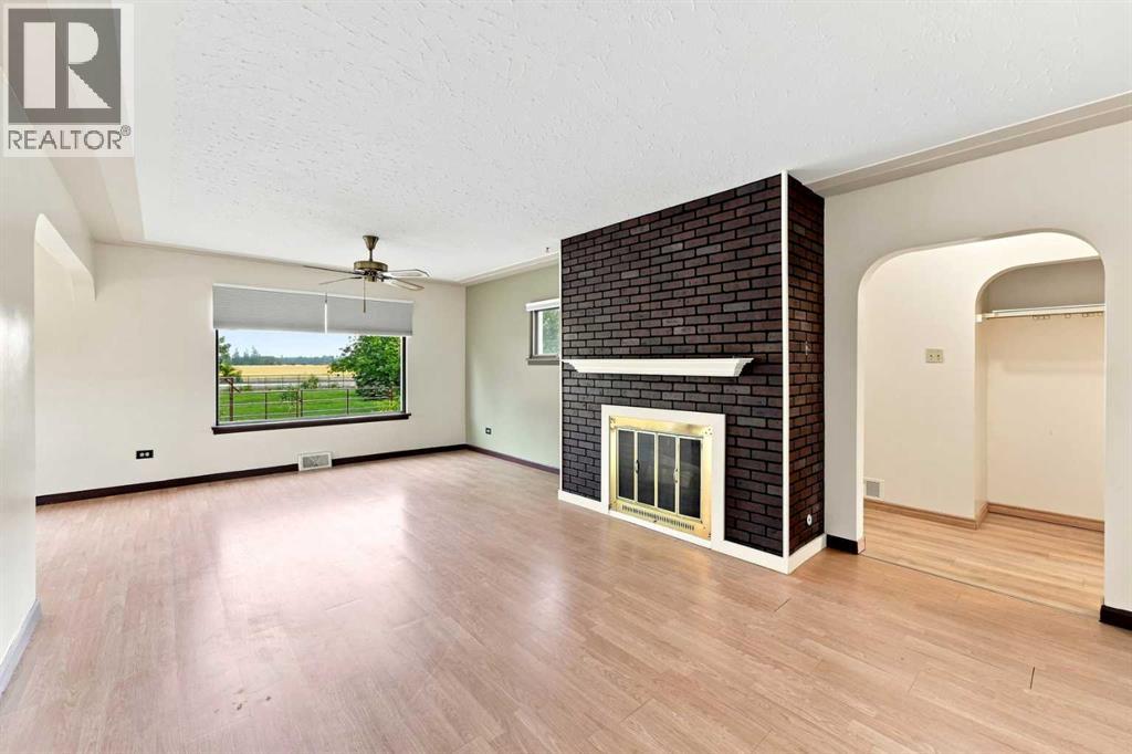 38546 Range Road 272, Rural Red Deer County, Alberta  T4P 0X6 - Photo 17 - A2329587