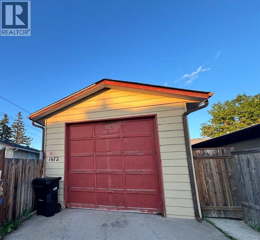 1672 Marlyn Way NE, Calgary, Alberta  T2A 3K7 - Photo 23 - A2324575